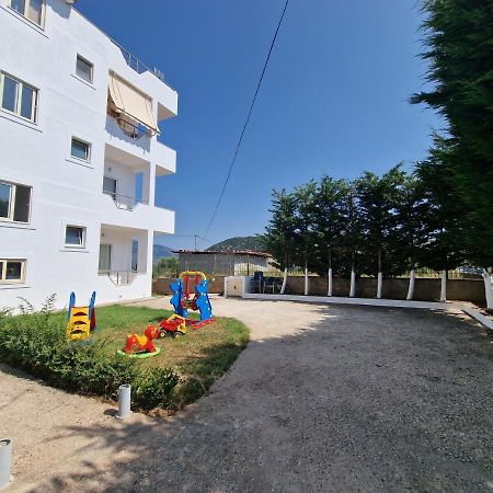 Harizi Apartments Ksamil Luaran gambar